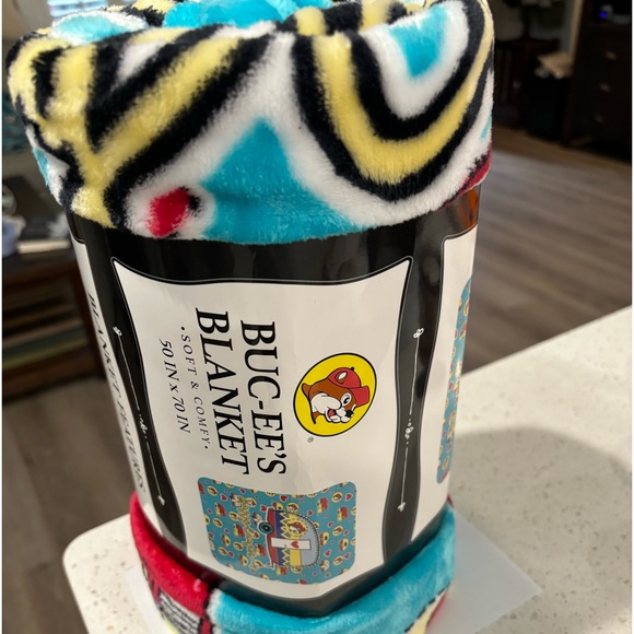 Bucees Happy Camper Blanket - Picture 1 of 4